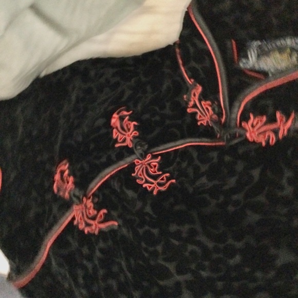 Vintage CITY  of SHANGHAI 100% Silk Black w/ red trim L - Picture 12 of 13